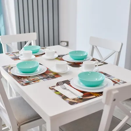 Hotel Luxuri By Alz 5*