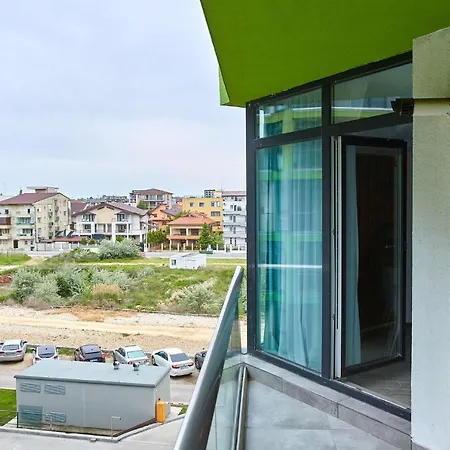 فندق Luxuri By Alz Năvodari