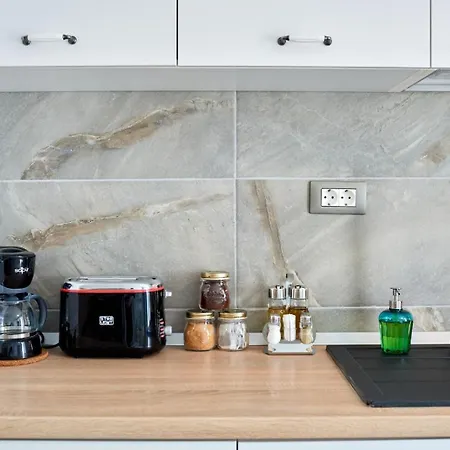 فندق Luxuri By Alz Năvodari