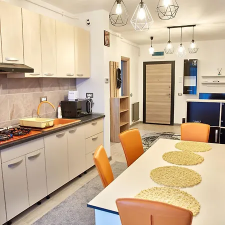 Luxuri By Alz فندق